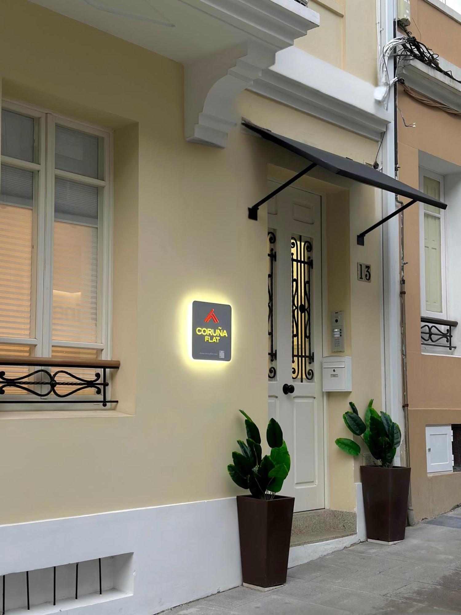 Corunaflat Apartamentos Con Encanto En El Centro De A Coruna Luaran gambar