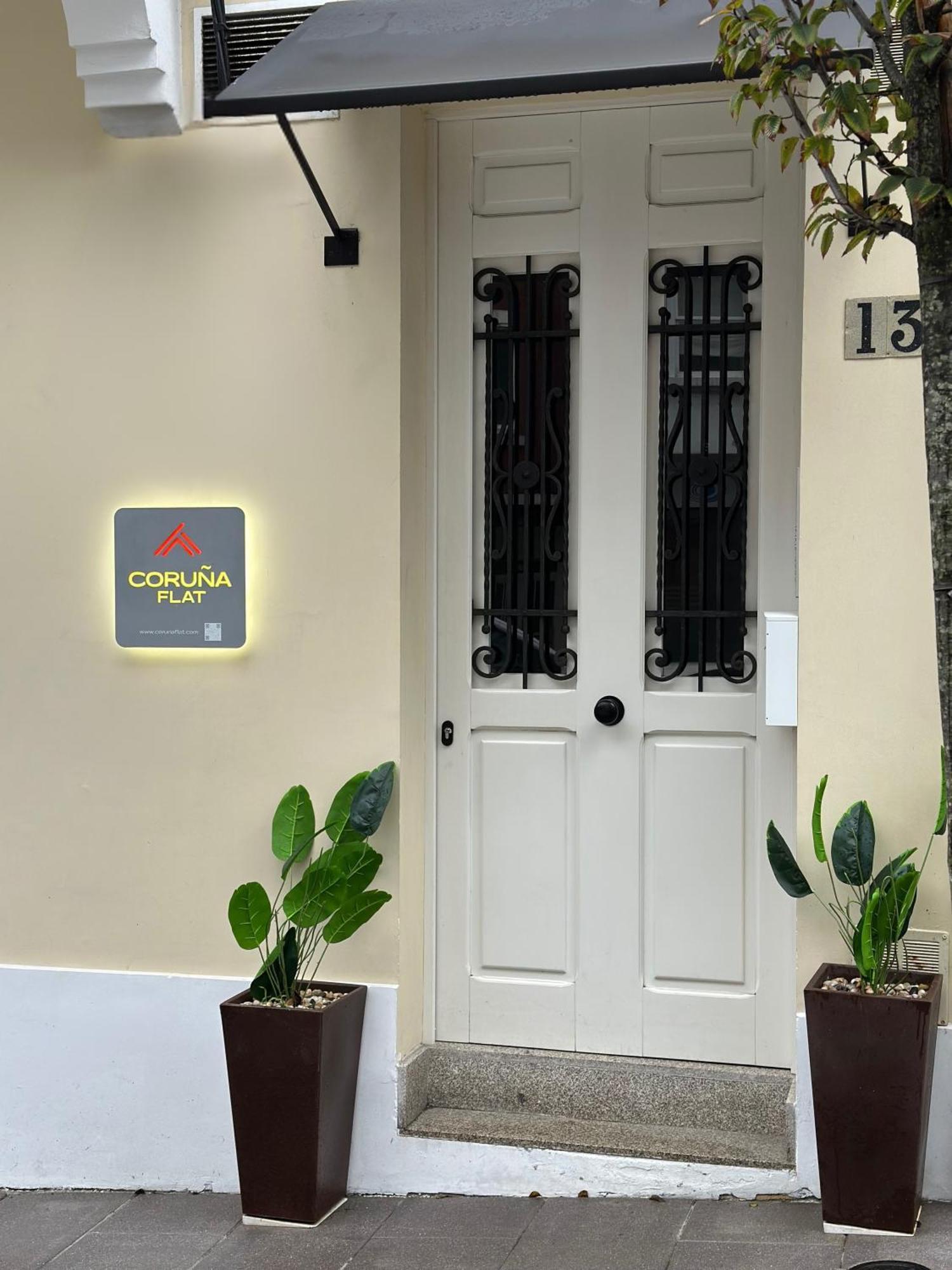 Corunaflat Apartamentos Con Encanto En El Centro De A Coruna Luaran gambar